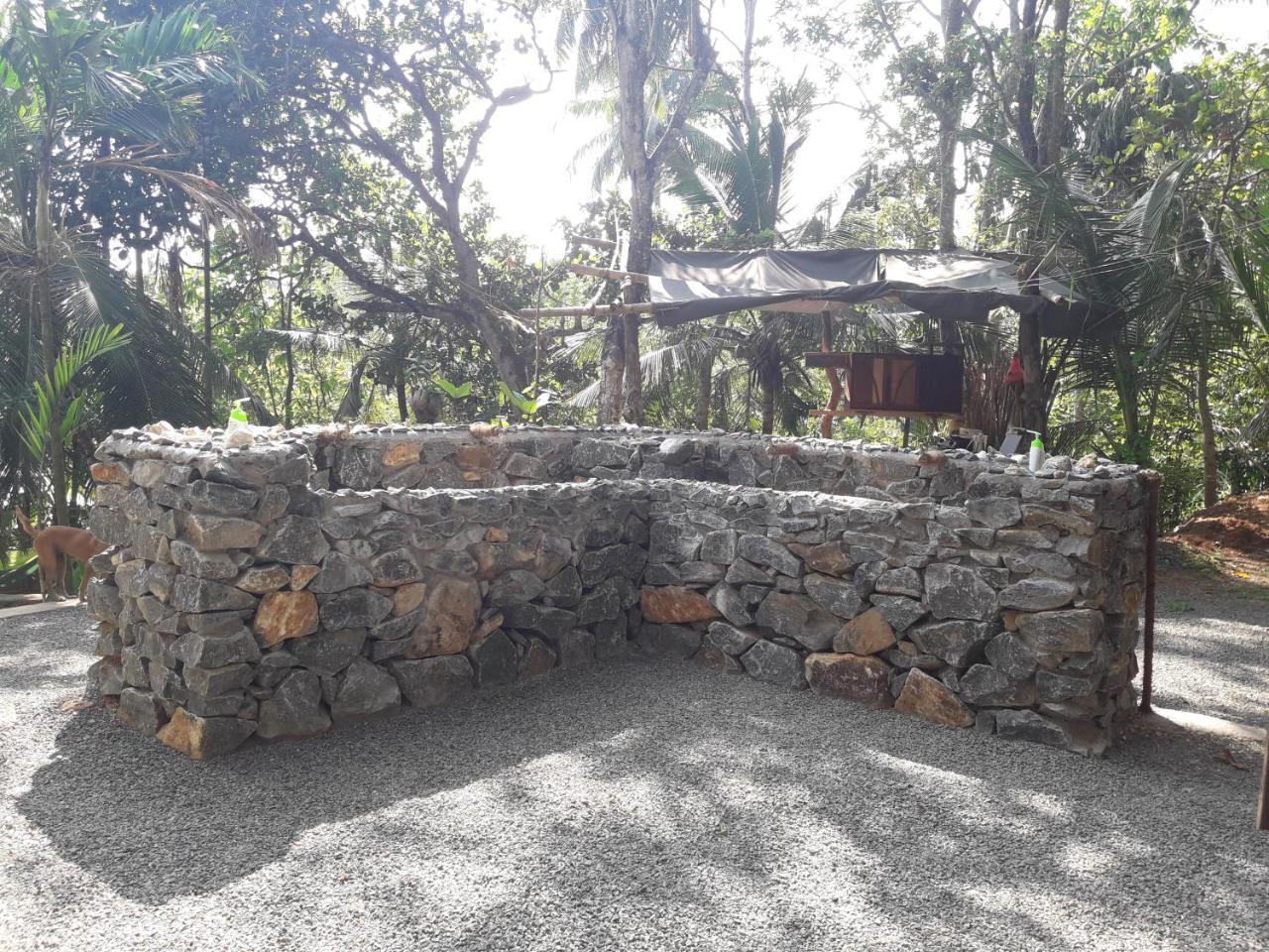 Albergue Hidden Well Hiriketiya Dikwella Sur Exterior foto